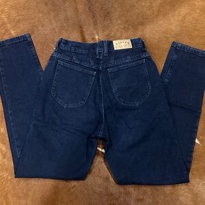 Riders by Lee Women's Straight Leg Jeans - Navy